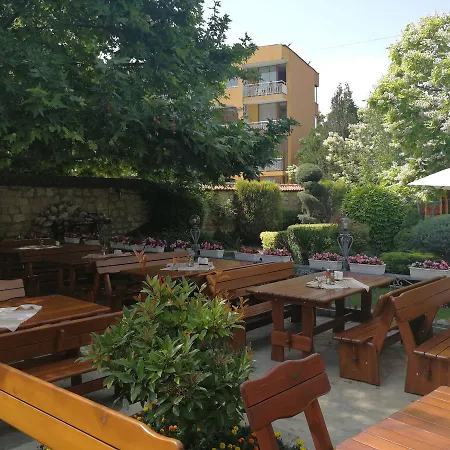 Guest house Ajax Kranevo